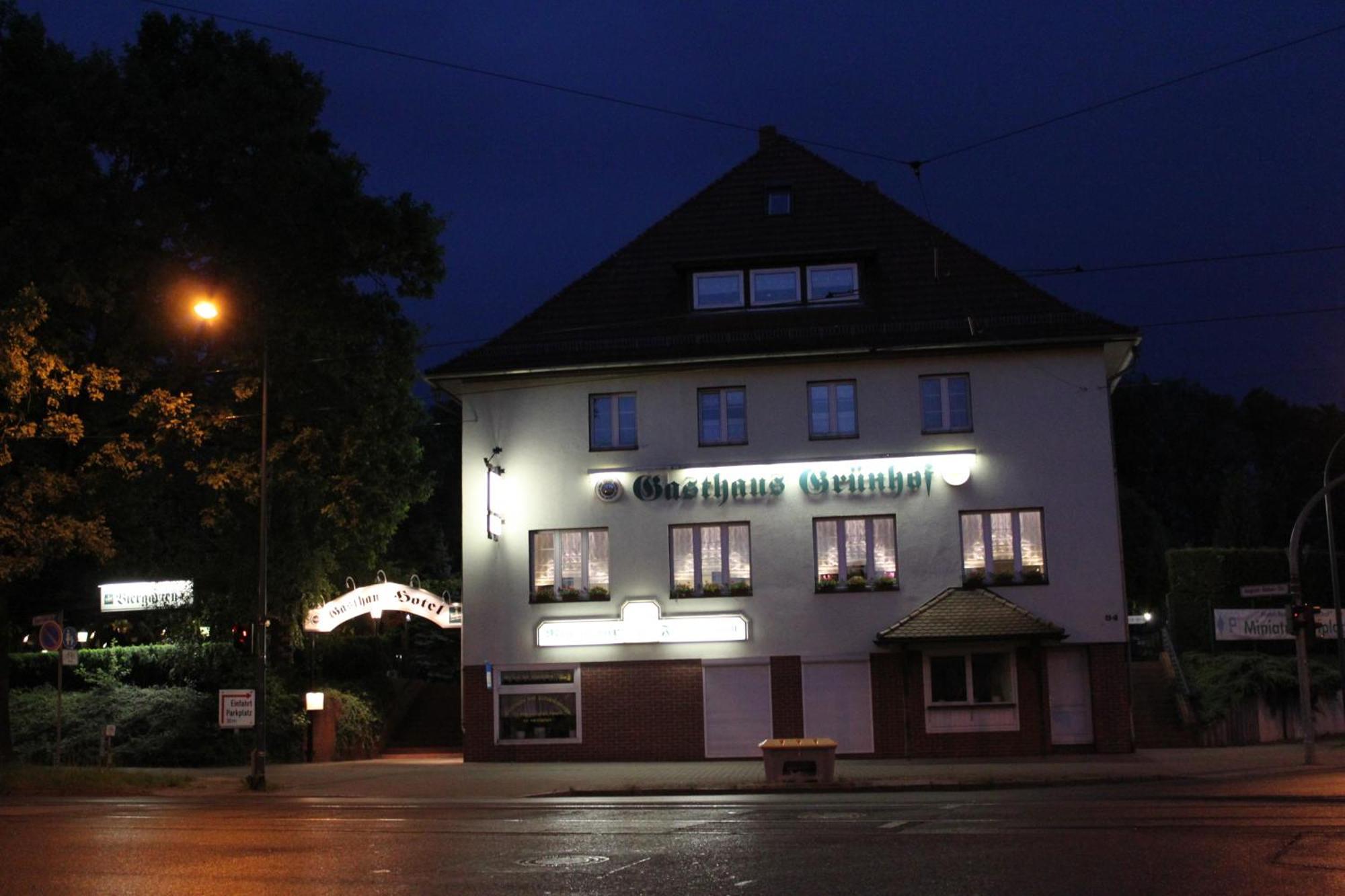 Gasthaus & Hotel Gruenhof Frankfurt  Exterior photo